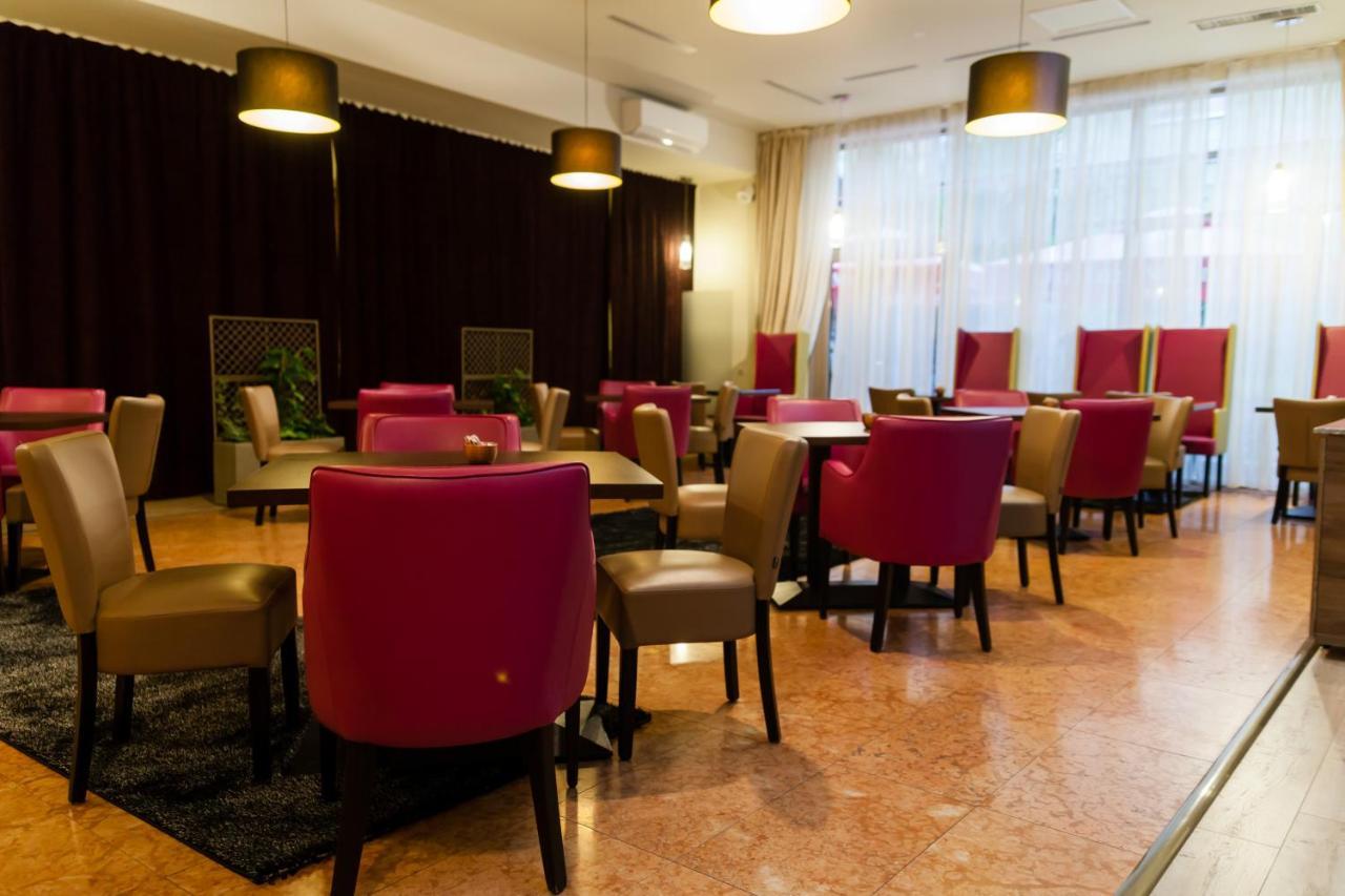 Hotel Wyndham 5*