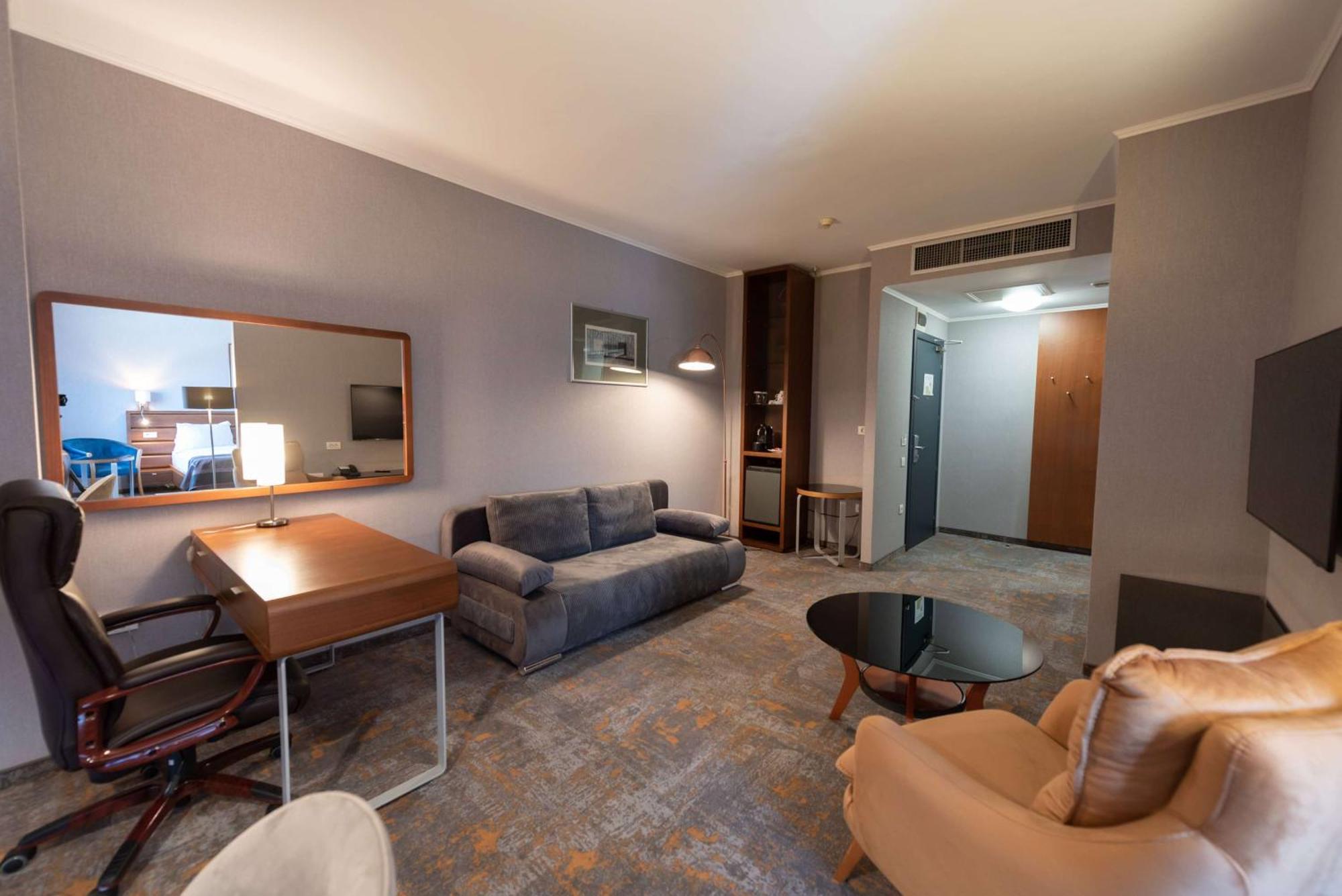 Hotel Wyndham 5*
