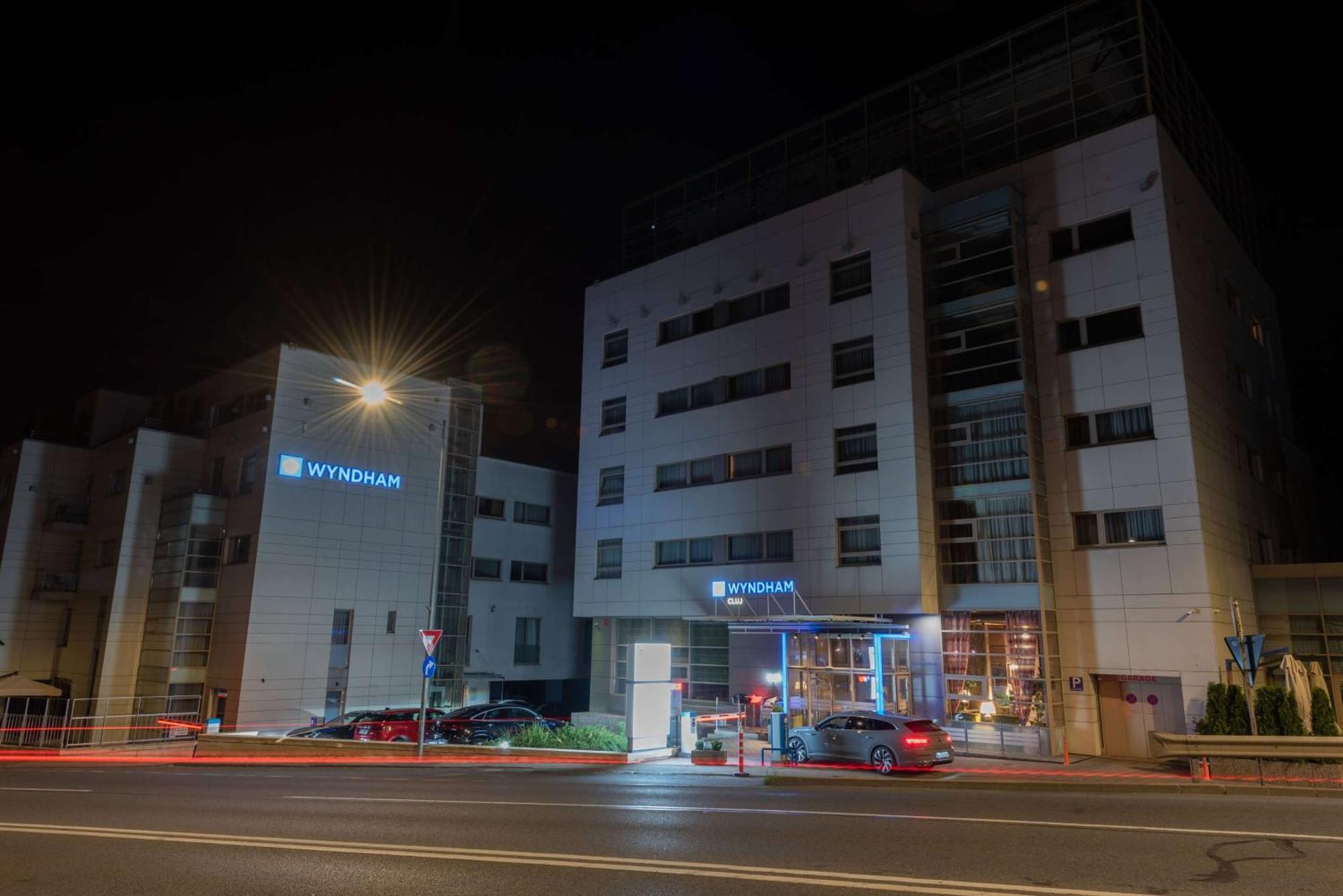 Wyndham Hotel