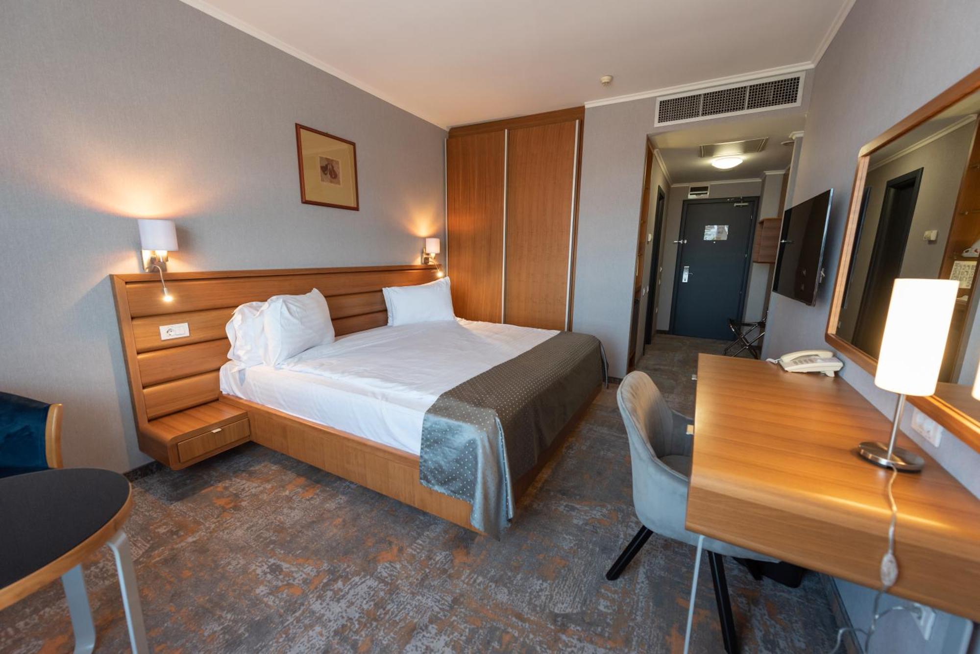 Wyndham 5*
